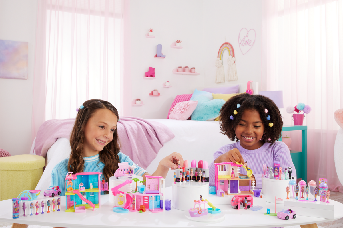 Barbie Mini BarbieLand Casa de Muñecas Rosa y Morada